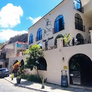 hotel-chateau-georgette.cape-verdehotels.com/